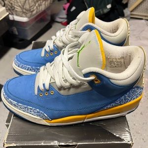 Air Jordan Do The Right Thing 3s size 9